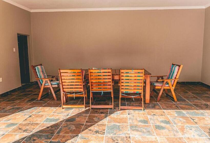 פנסיון Khutso Boutique