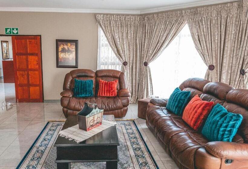 פנסיון Khutso Boutique