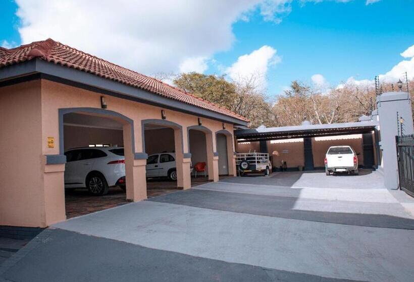 פנסיון Khutso Boutique