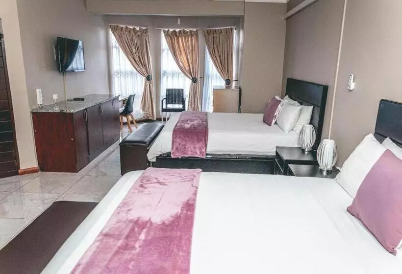 Majatalo Khutso Boutique