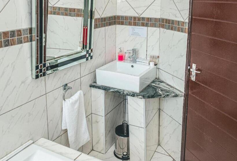 פנסיון Khutso Boutique