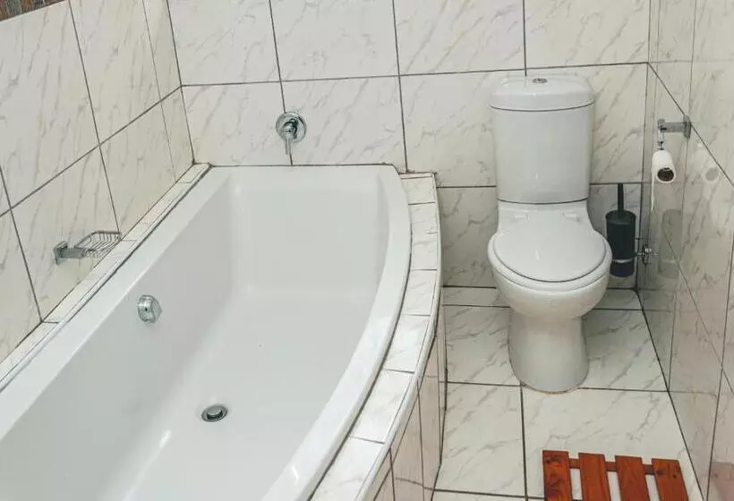 Majatalo Khutso Boutique