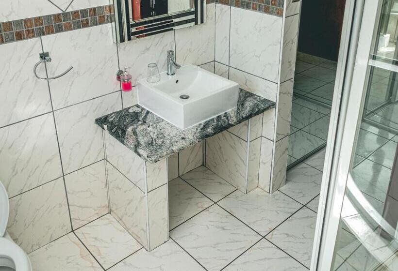 פנסיון Khutso Boutique