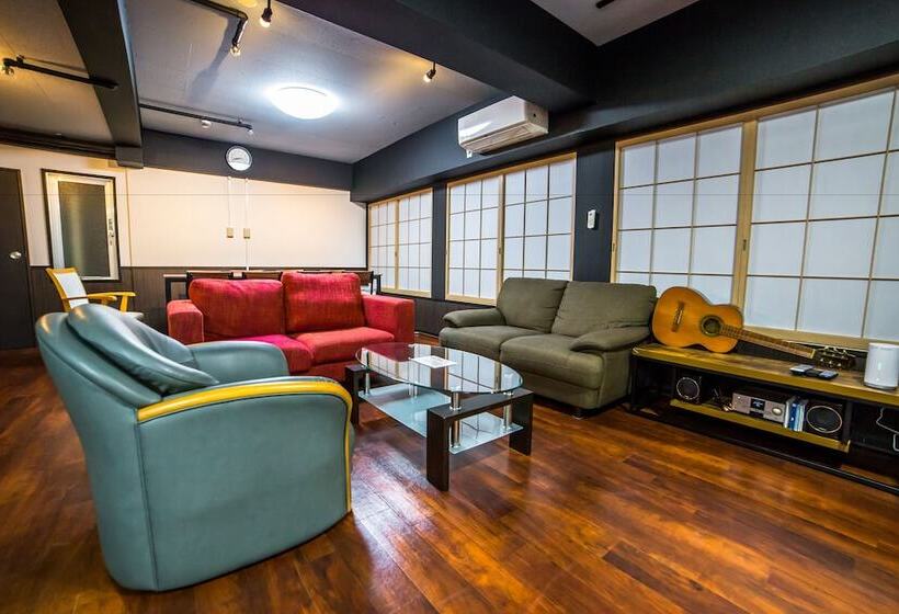 Pansiyon Merry Gate Osaka   Hostel