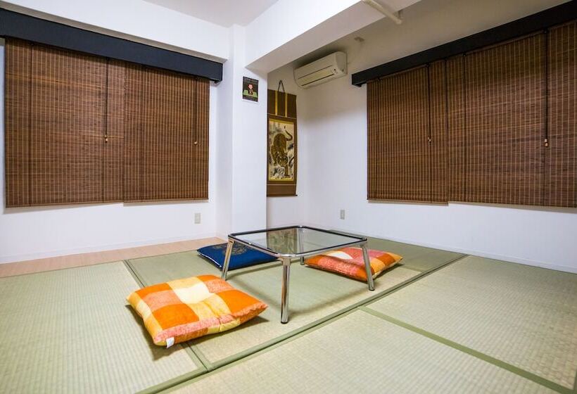 Pansiyon Merry Gate Osaka   Hostel