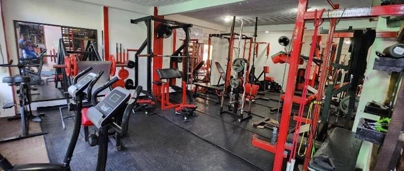 Apartahotel & Gym Rondon