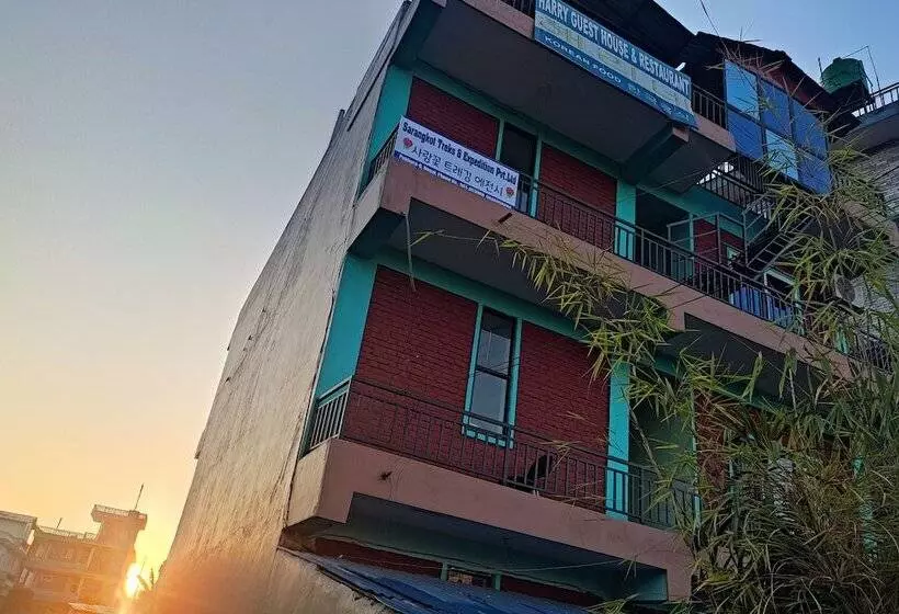 پانسیون Harry Guest House & Restaurant