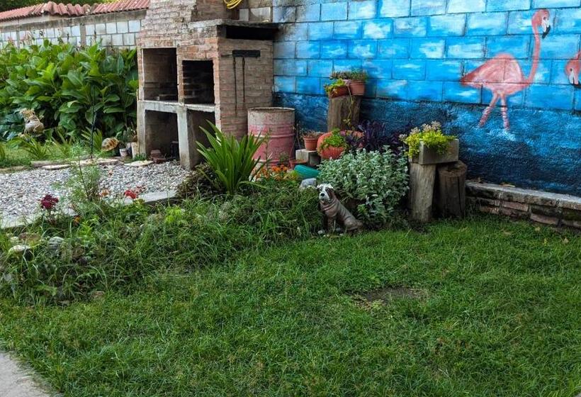 پانسیون Hostel El Refugio De Las Aves