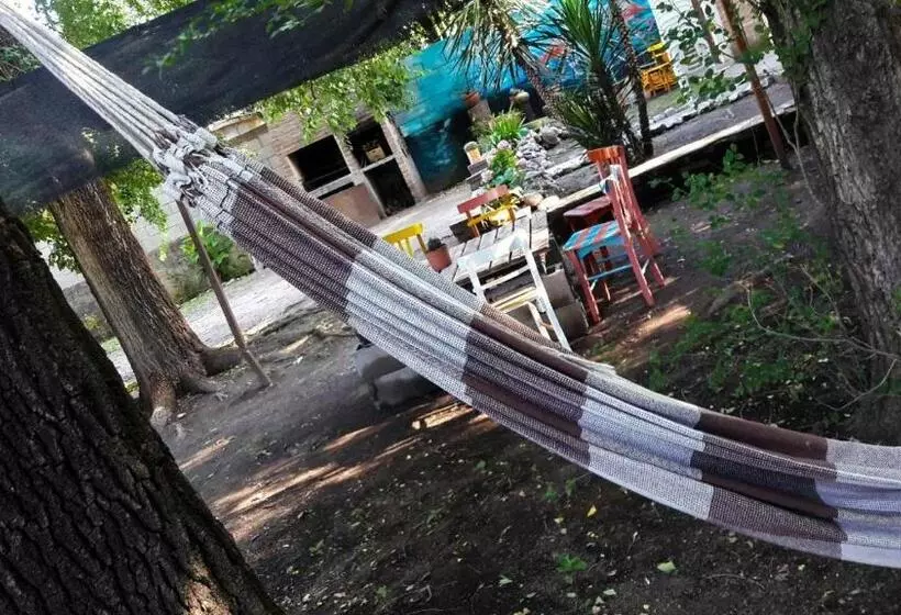 ペンション Hostel El Refugio De Las Aves