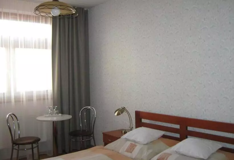 Majatalo Penzion U Radnice