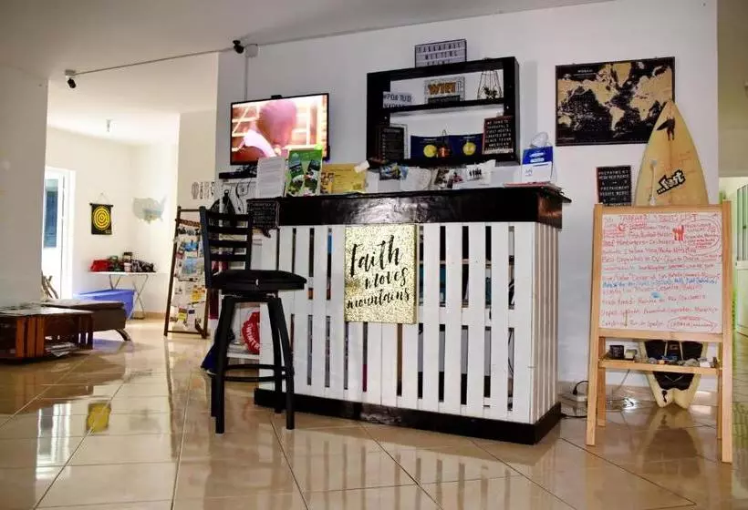 پانسیون Meeting Point  Tarrafal