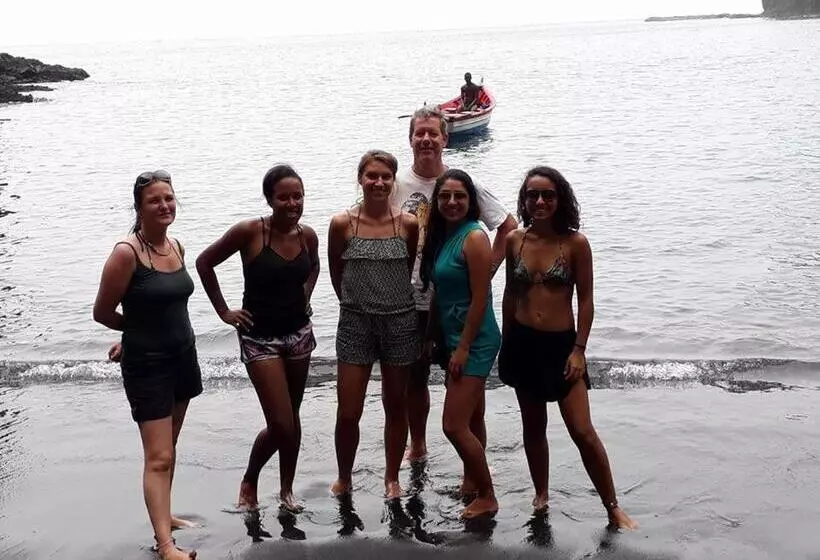 پانسیون Meeting Point  Tarrafal