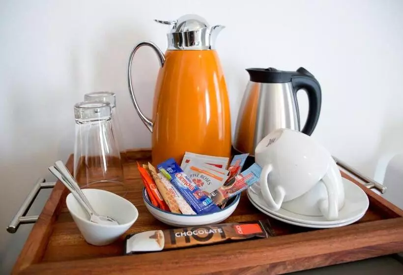 پانسیون The Rez Guesthouse