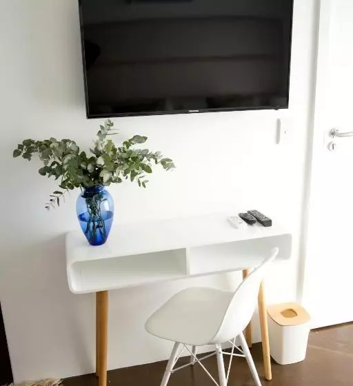 پانسیون The Rez Guesthouse