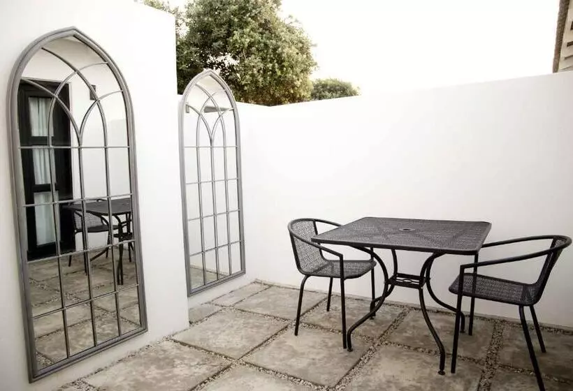 پانسیون The Rez Guesthouse