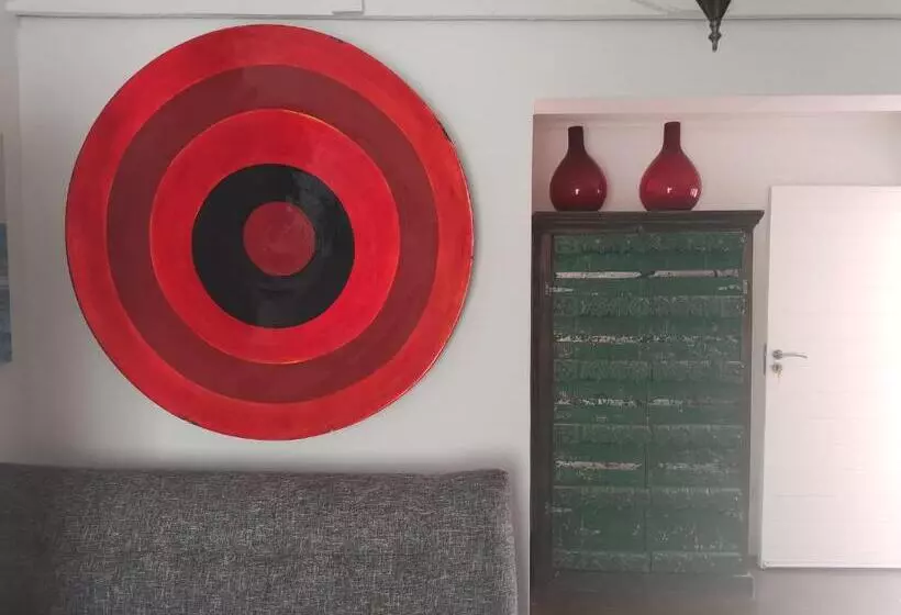 پانسیون The Rez Guesthouse