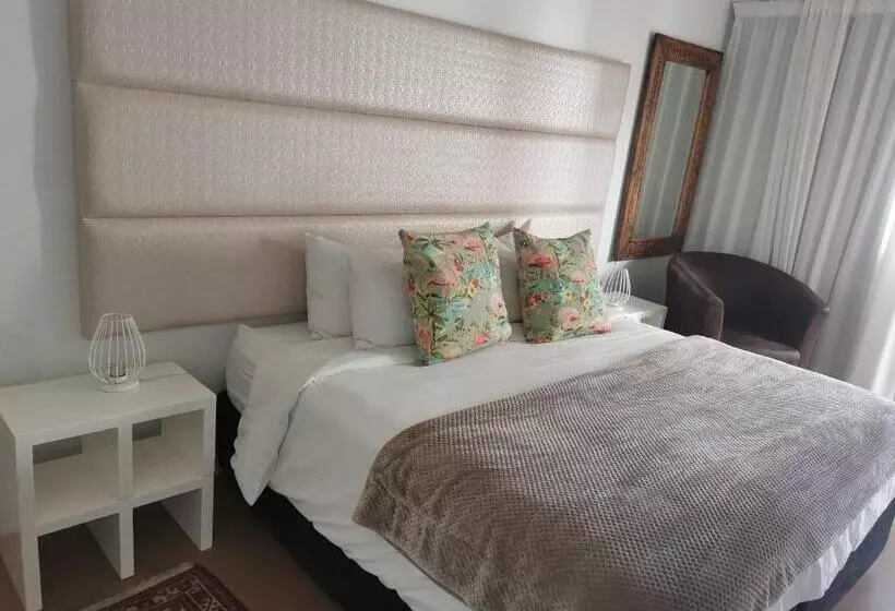 پانسیون The Rez Guesthouse