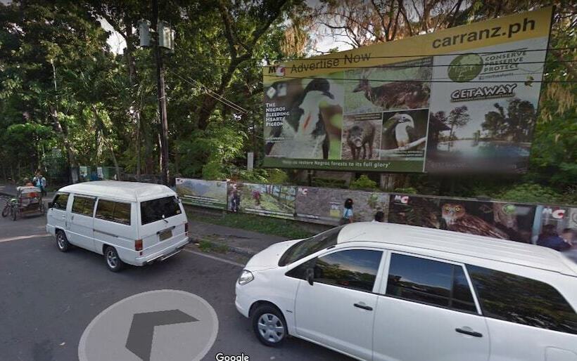 Hostel Mahogany Tourist Inn