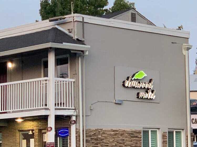 Elmwood Motel