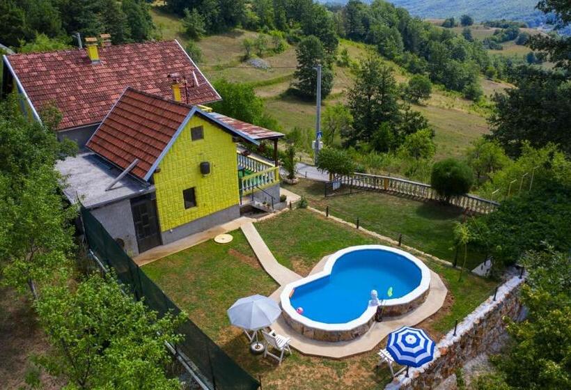 پانسیون Pansion Renata