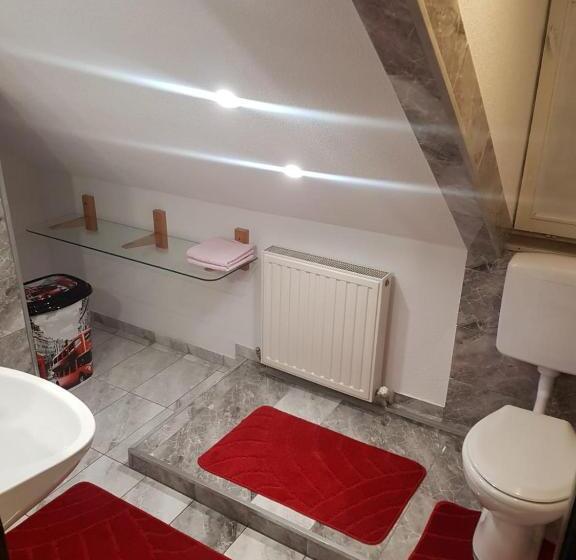 پانسیون Pansion Renata