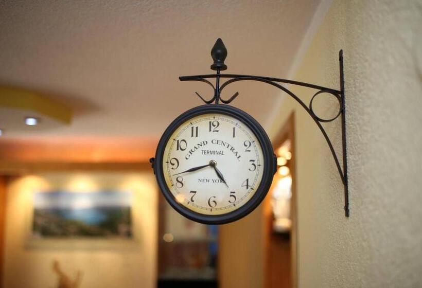 پانسیون Pansion Renata