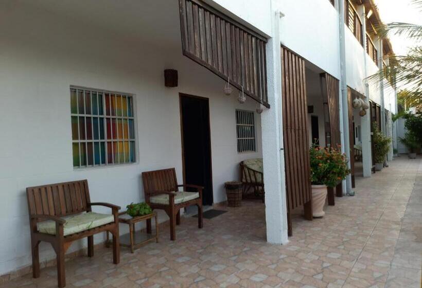 پانسیون Pousada Alecrim