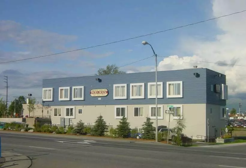 هاستل Ingra House