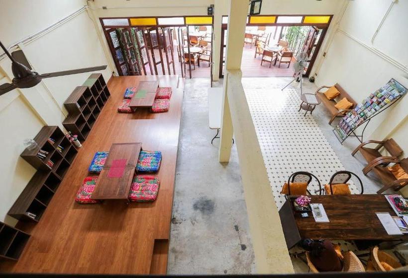 旅馆 Zen Rooms Manon