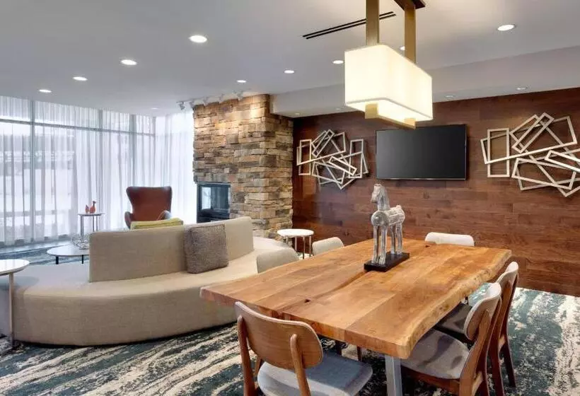 ホテル Fairfield Inn & Suites By Marriott Springfield North