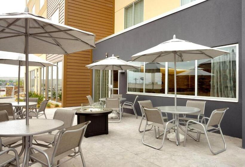 בית מלון כפרי Fairfield Inn & Suites By Marriott Springfield North