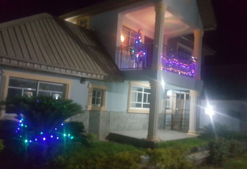 پانسیون House 3 Guest House