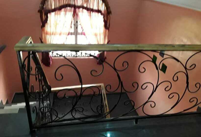 پانسیون House 3 Guest House