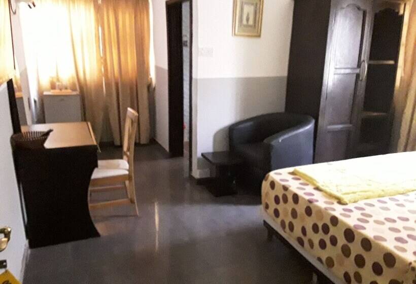 پانسیون House 3 Guest House