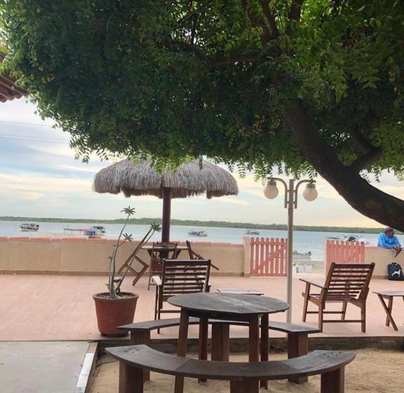 پانسیون Pousada Rio Aratuá