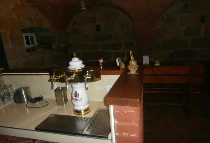 Retkeilymaja Penzion Zemanův Dvůr