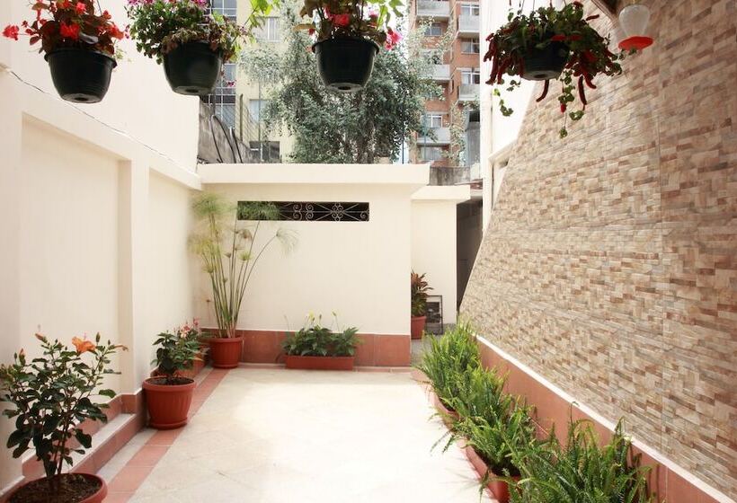 El Patio Hostel Quito
