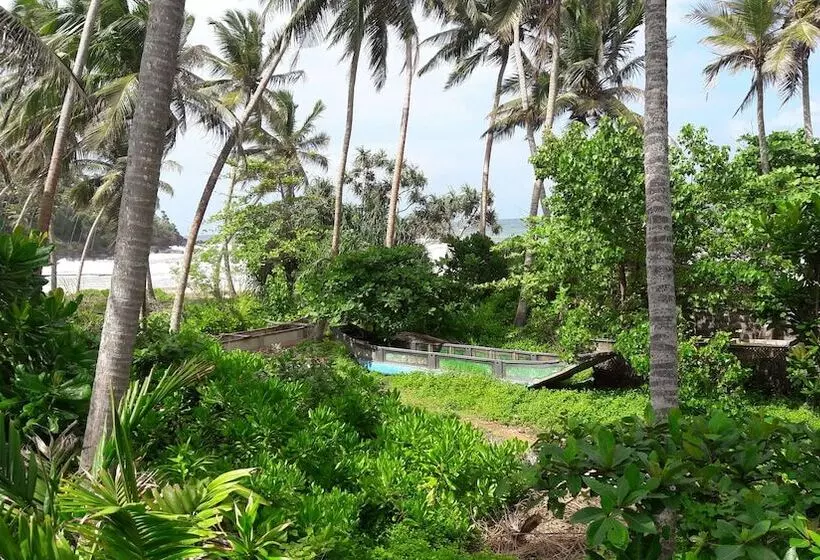 Majatalo Leatherback Beach Villa