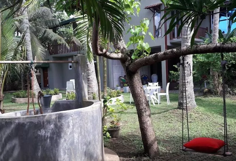 Majatalo Leatherback Beach Villa