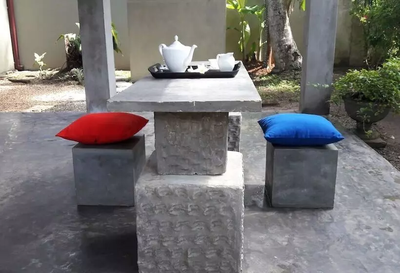 Majatalo Leatherback Beach Villa