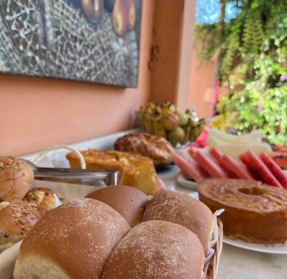 پانسیون Pousada Vieira