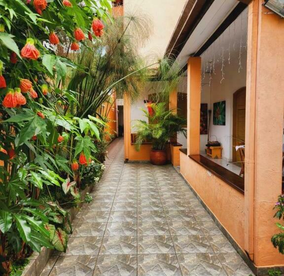 پانسیون Pousada Vieira