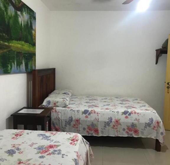 پانسیون Pousada Vieira