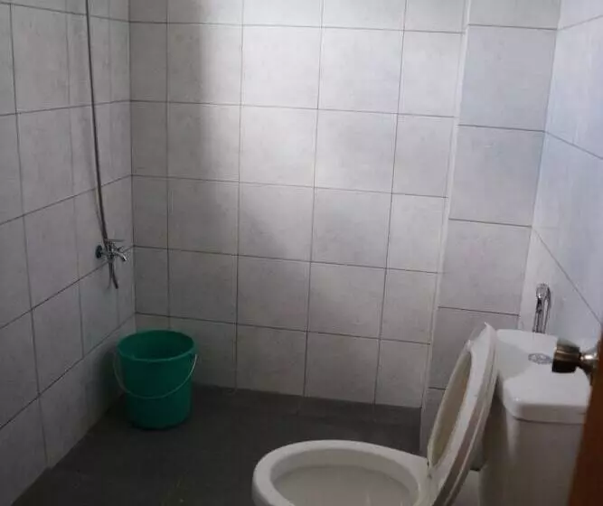 Retkeilymaja Baler Fiore Del Mare