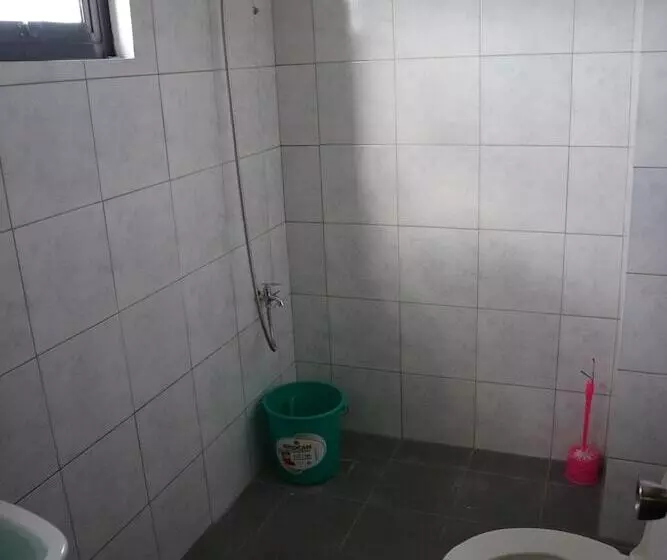 Retkeilymaja Baler Fiore Del Mare