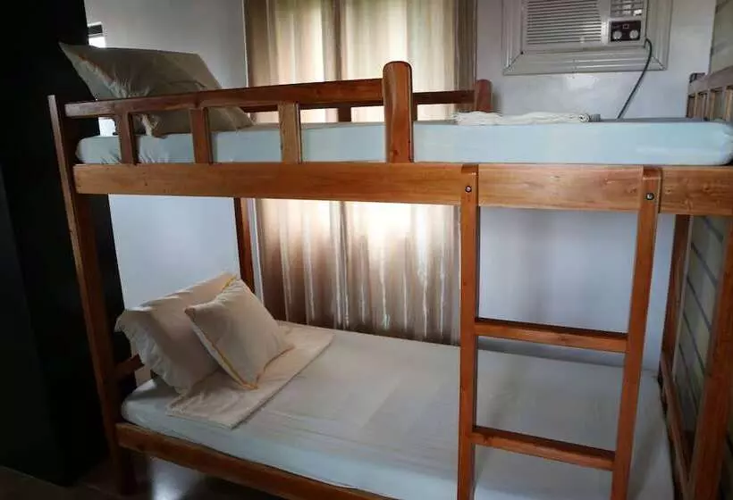 Retkeilymaja Baler Fiore Del Mare