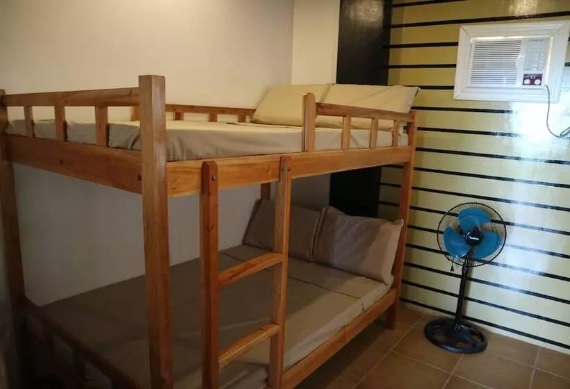 Retkeilymaja Baler Fiore Del Mare