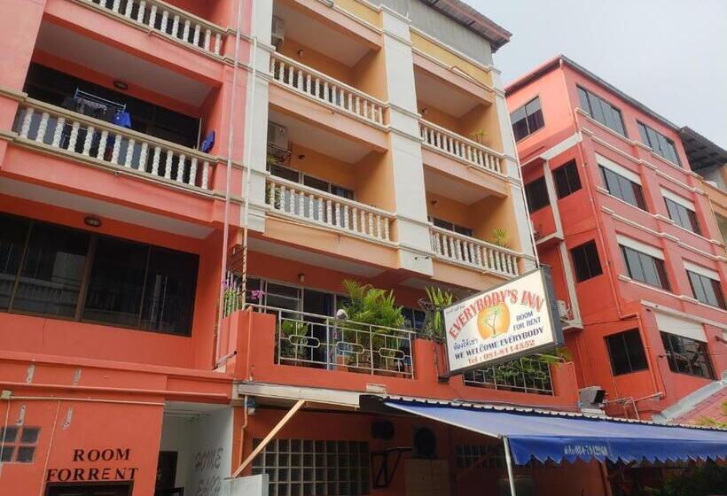 הוסטל Everybody S Inn