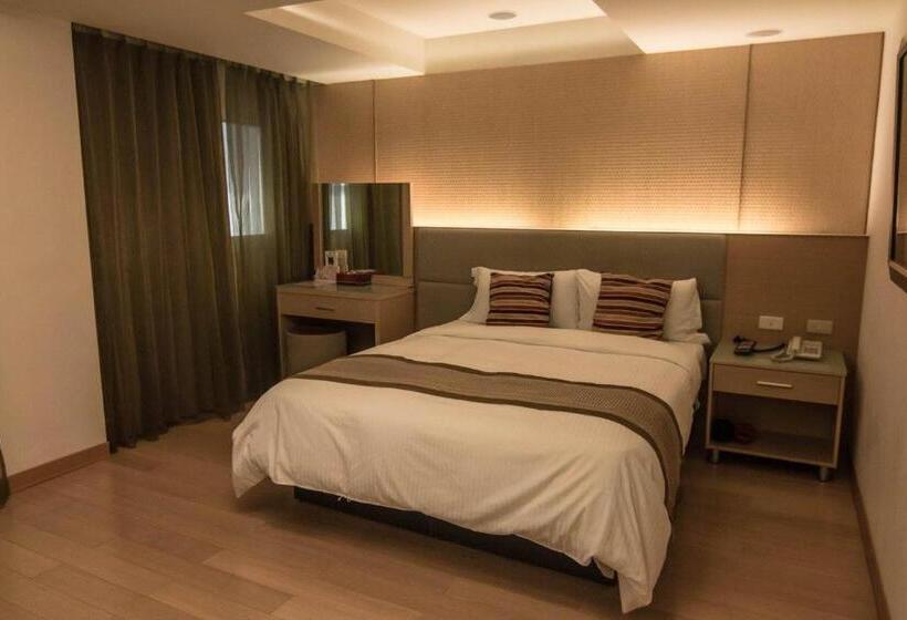 هاستل Katherine Plaza