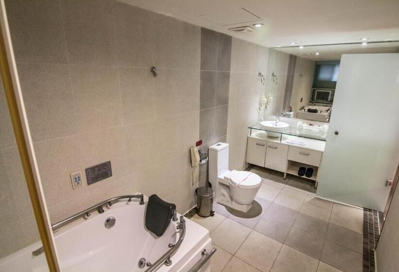 هاستل Katherine Plaza